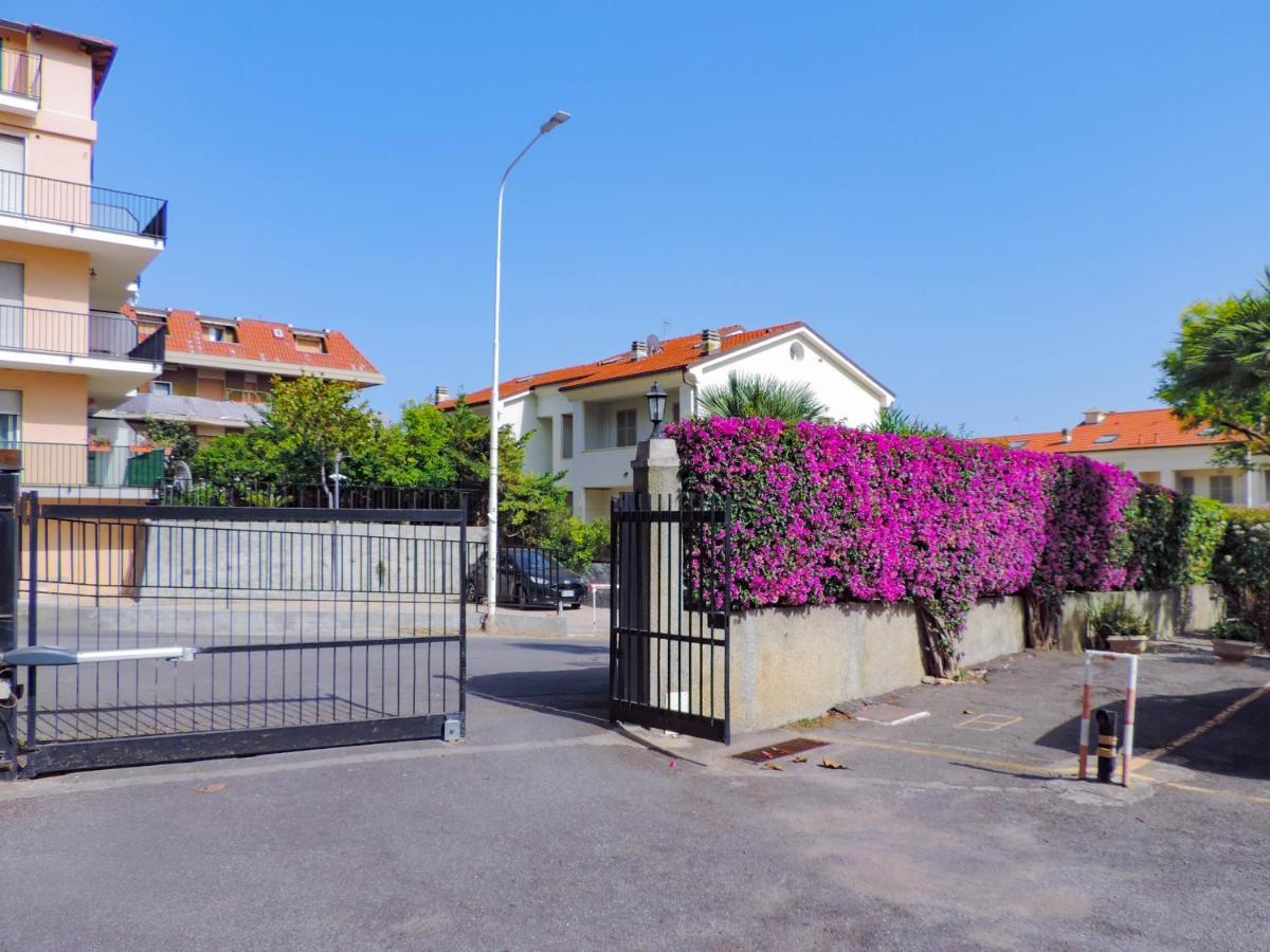 Apartament H11 Terrazzo Al Mare - Riva Ligure - Spiagge Zewnętrze zdjęcie